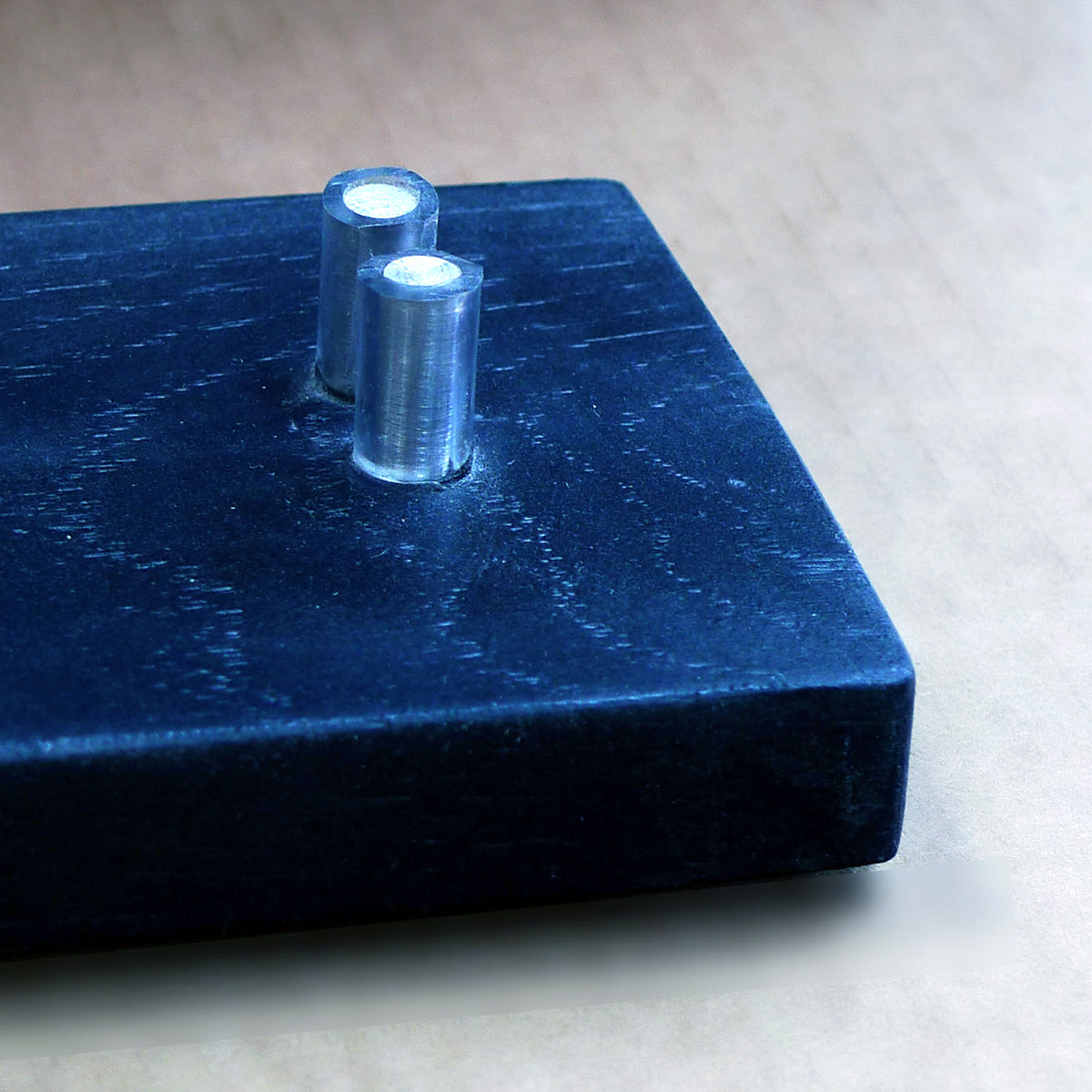Easy to Make Gallery Stands for Fused Glass Artists