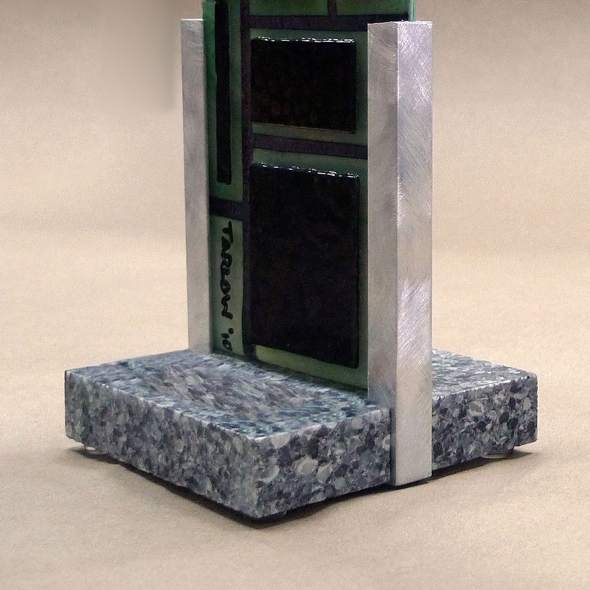 Easy to Make Gallery Stands for Fused Glass Artists