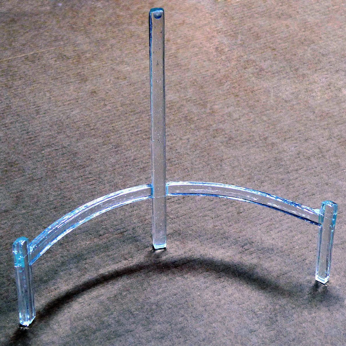 Easy to Make Gallery Stands for Fused Glass Artists